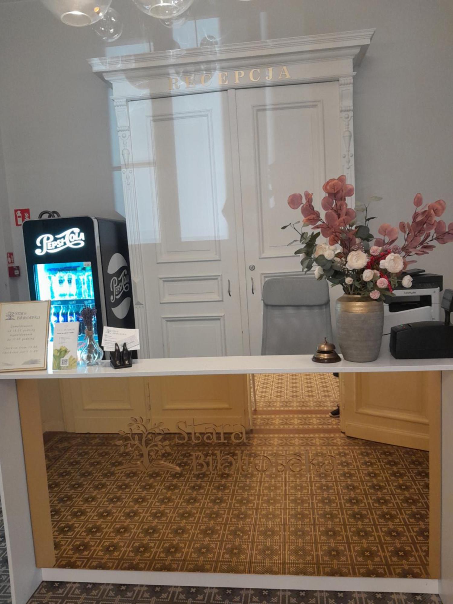 Stara Biblioteka Lejlighedshotel Wrocław Eksteriør billede